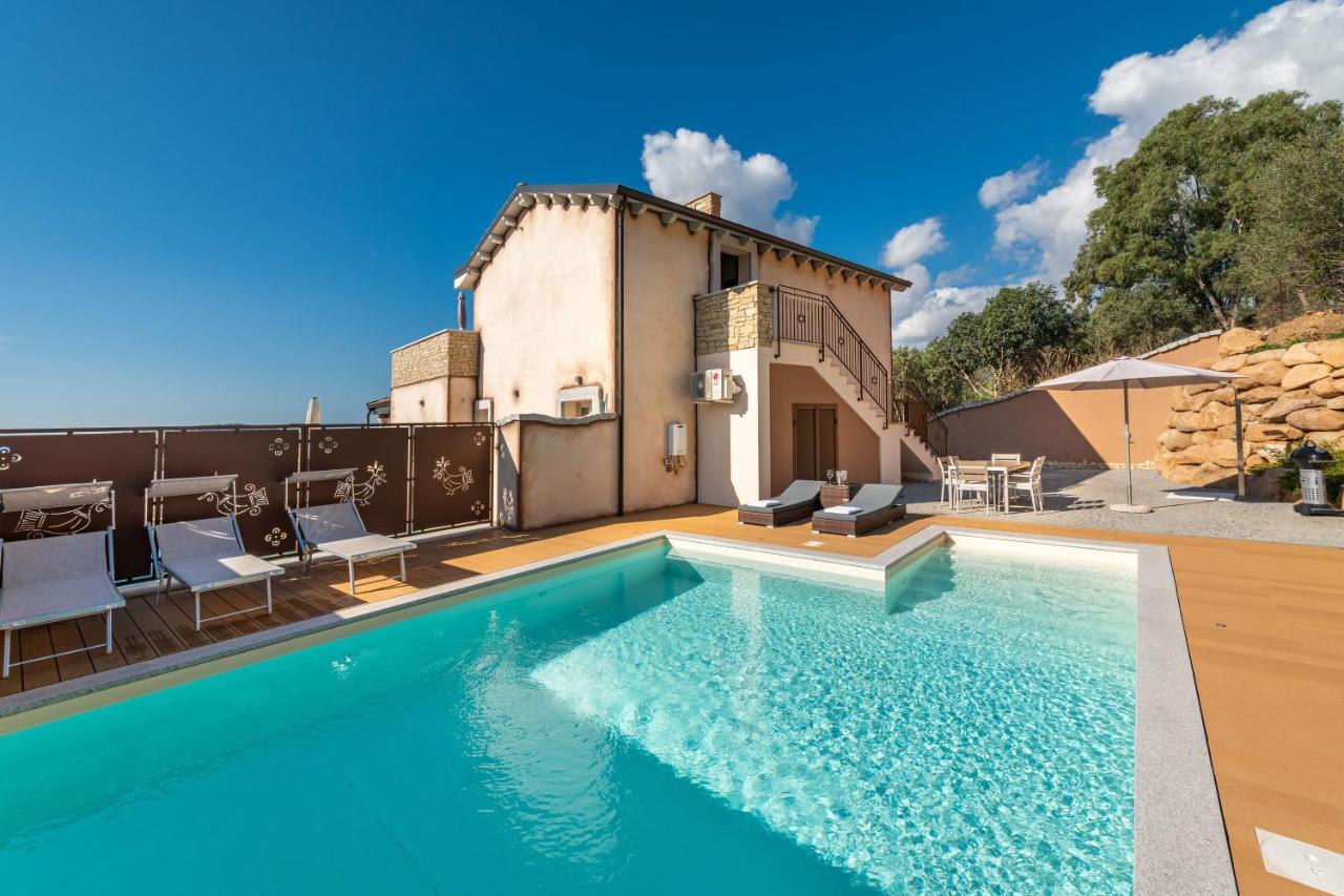 Villa Sa Rocca Junior & Suite キア エクステリア 写真