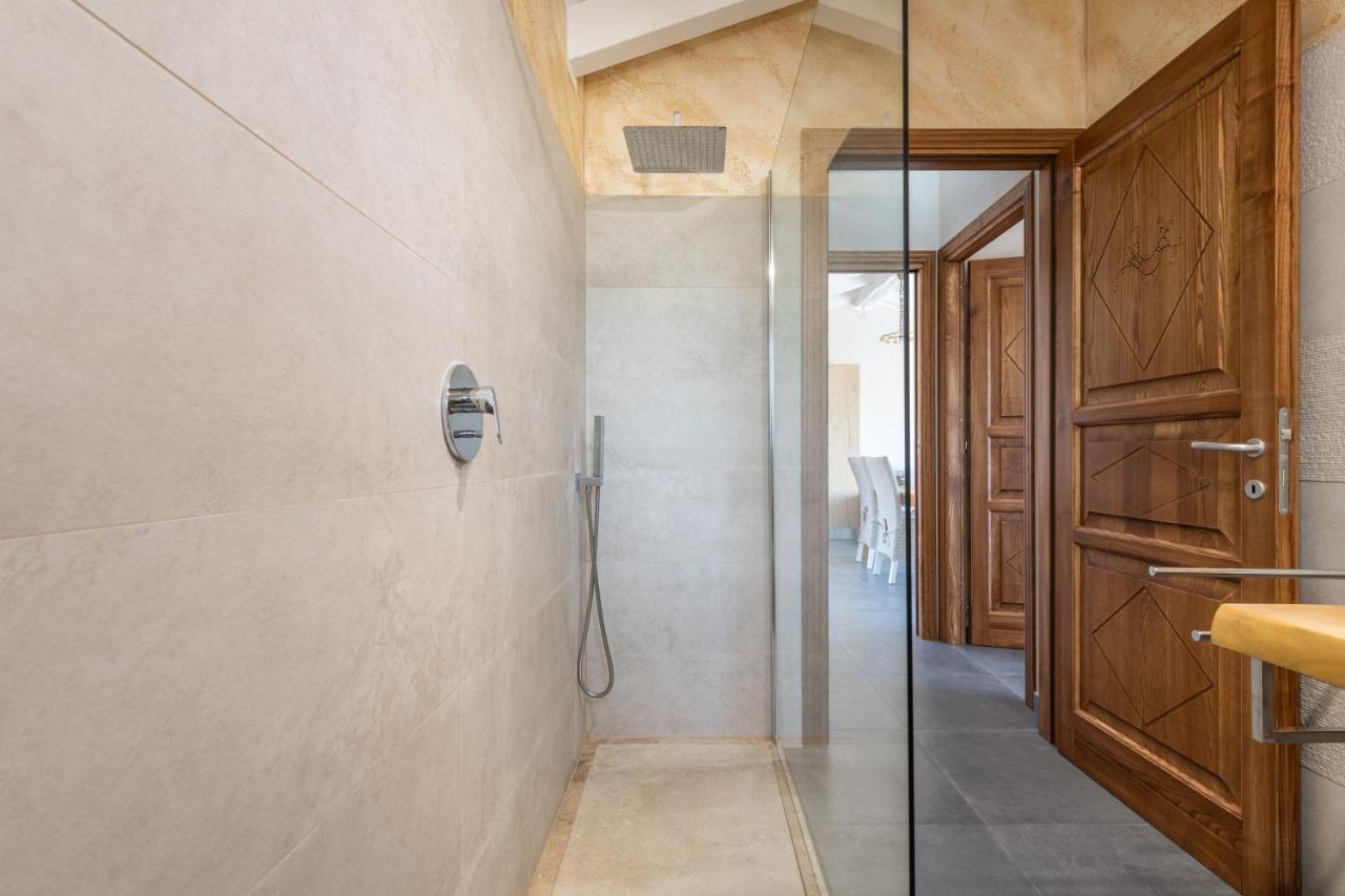Villa Sa Rocca Junior & Suite キア エクステリア 写真