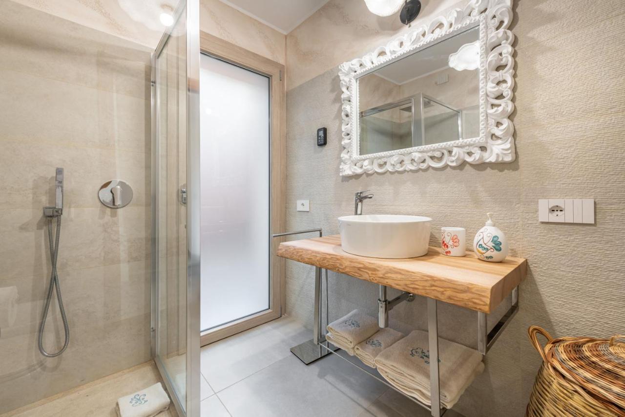 Villa Sa Rocca Junior & Suite キア エクステリア 写真