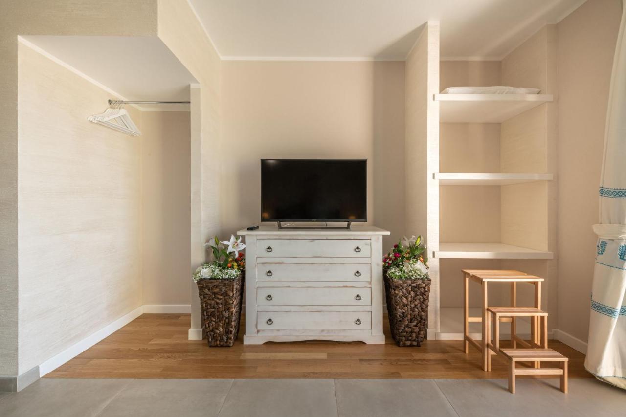 Villa Sa Rocca Junior & Suite キア エクステリア 写真